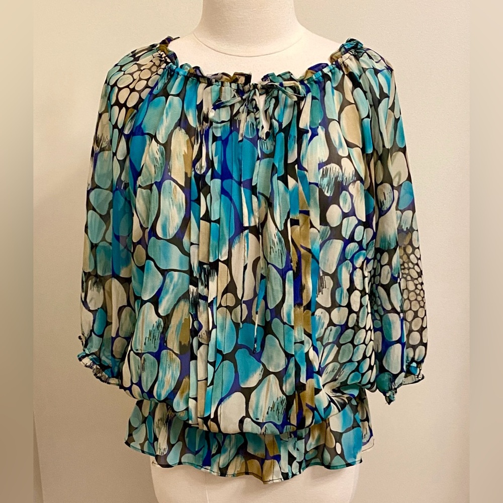 CJ Banks Blue Green Pebble Print 14W Ruffled Regencycore Whimsical Coastal Top